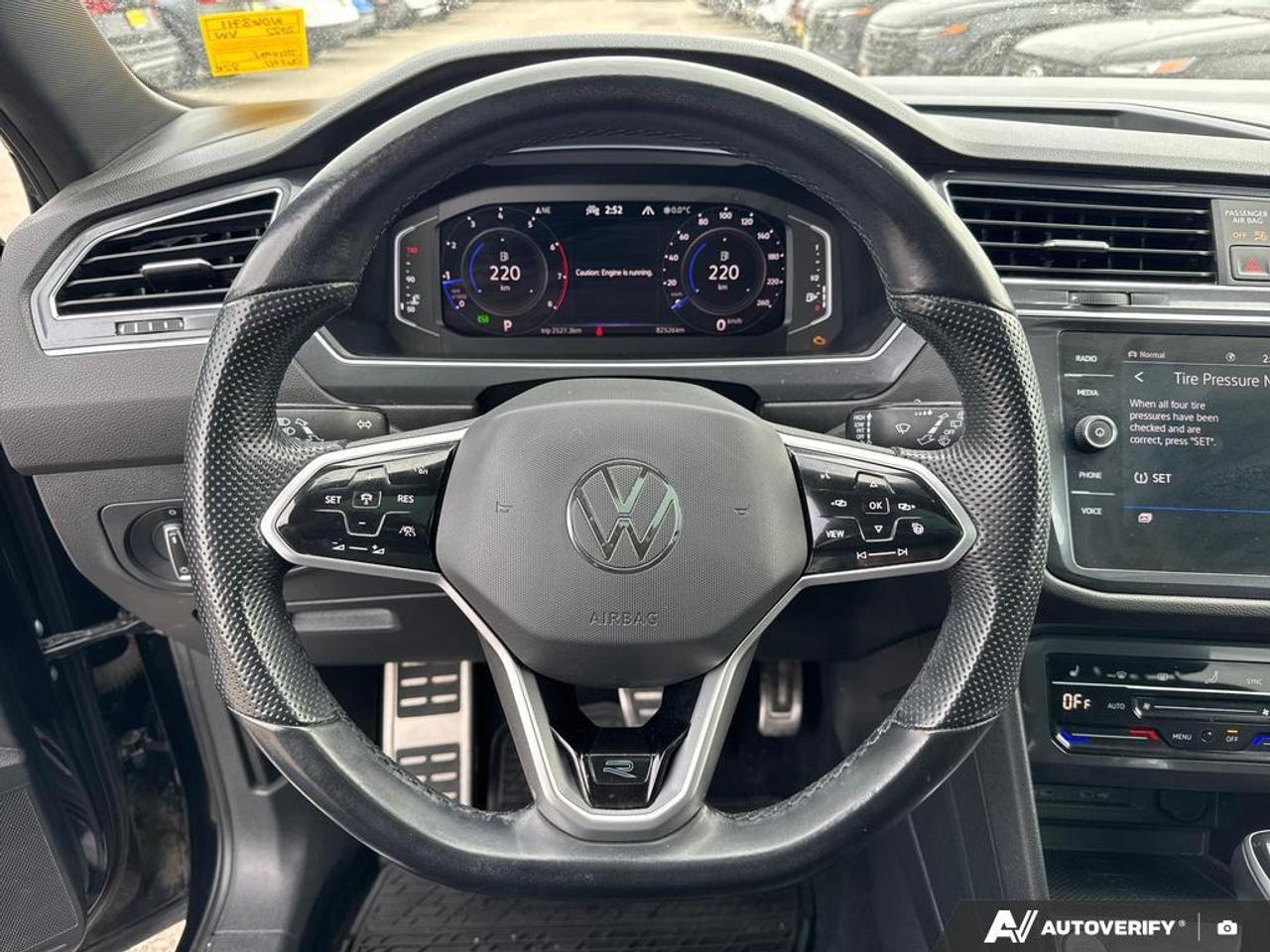 2022 Volkswagen Tiguan Comfortline R-Line Black Edition BACKUP CAM   HEAT Photo