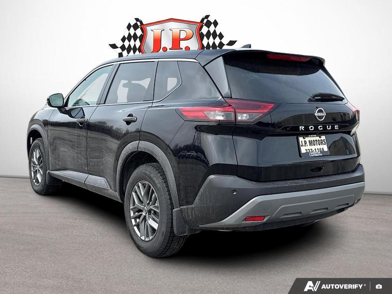 2022 Nissan Rogue S BACKUP CAM   HEATED SEATS   KEYLESS ENTRY   LANE Photo