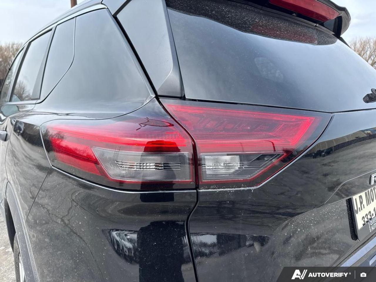 2022 Nissan Rogue S BACKUP CAM   HEATED SEATS   KEYLESS ENTRY   LANE Photo