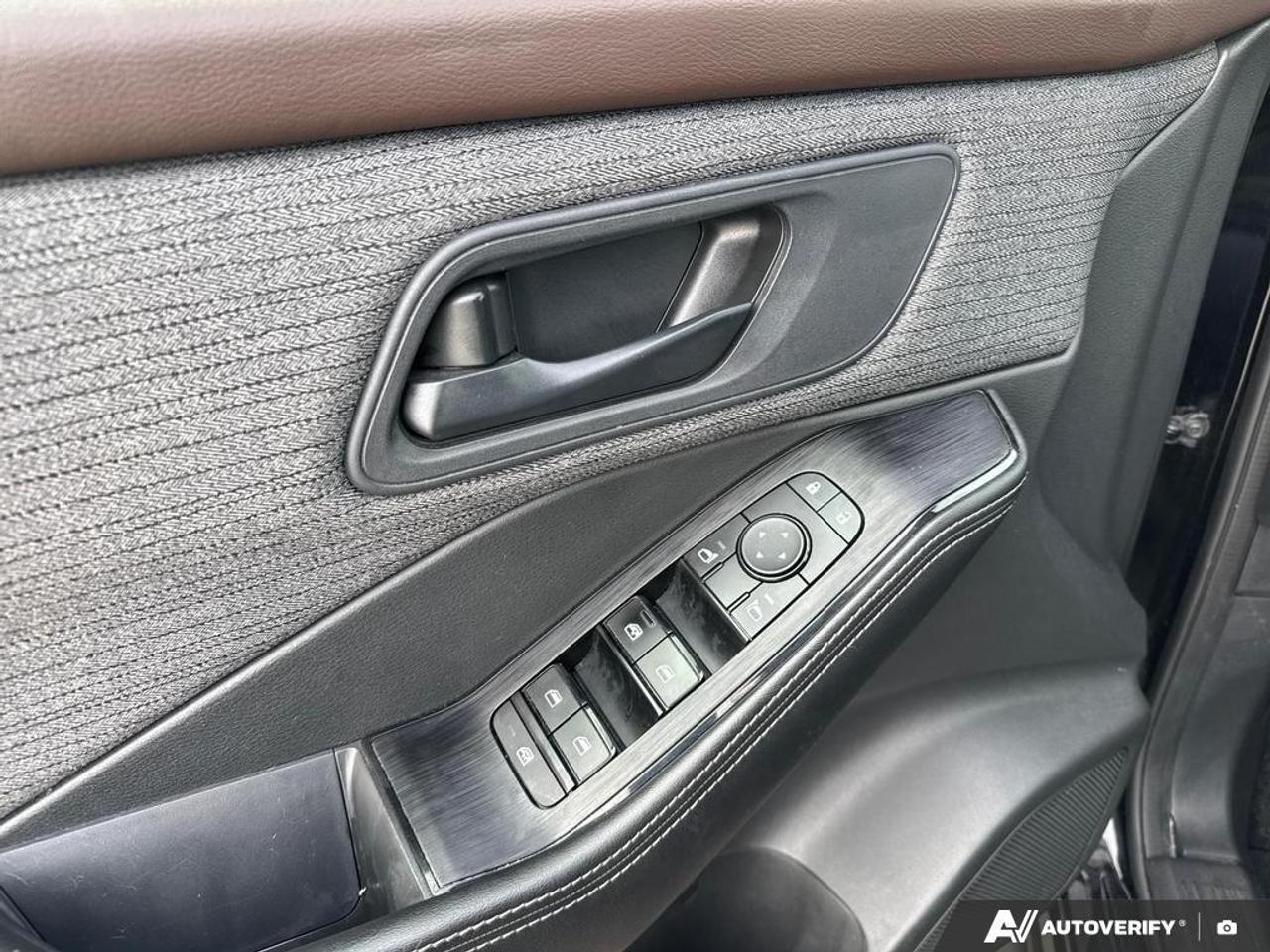 2022 Nissan Rogue S BACKUP CAM   HEATED SEATS   KEYLESS ENTRY   LANE Photo