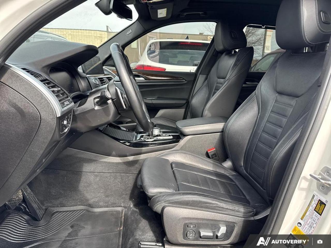 2021 BMW X3 xDrive30i BACKUP CAM   HEATED SEATS   LANE ASSIST Photo