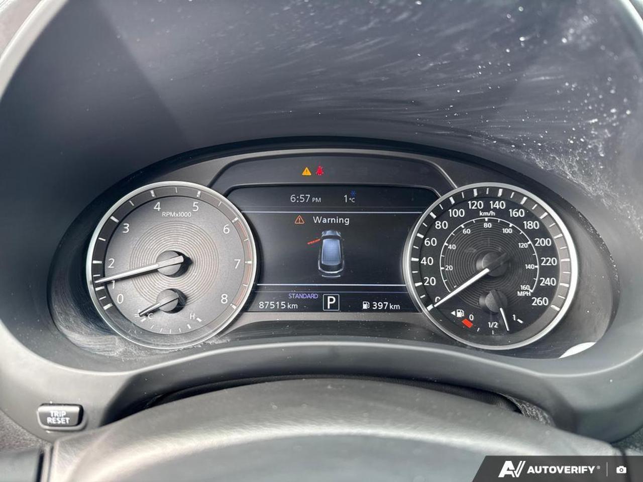 2021 Infiniti QX50 Luxe BACKUP CAM   HEATED SEATS   KEYLESS ENTRY   L Photo