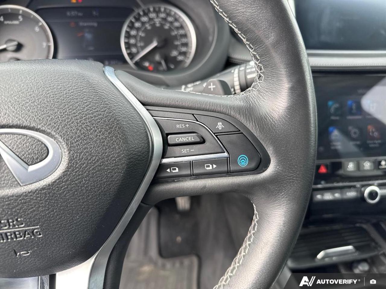 2021 Infiniti QX50 Luxe BACKUP CAM   HEATED SEATS   KEYLESS ENTRY   L Photo