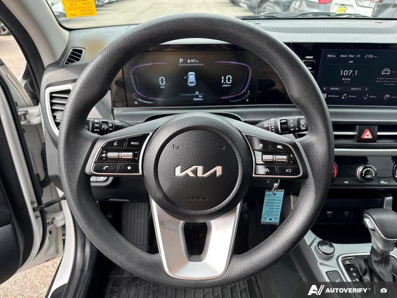 2024 Kia Seltos LX BACKUP CAM   BLUETOOTH   HEATED SEATS   LANE AS Photo