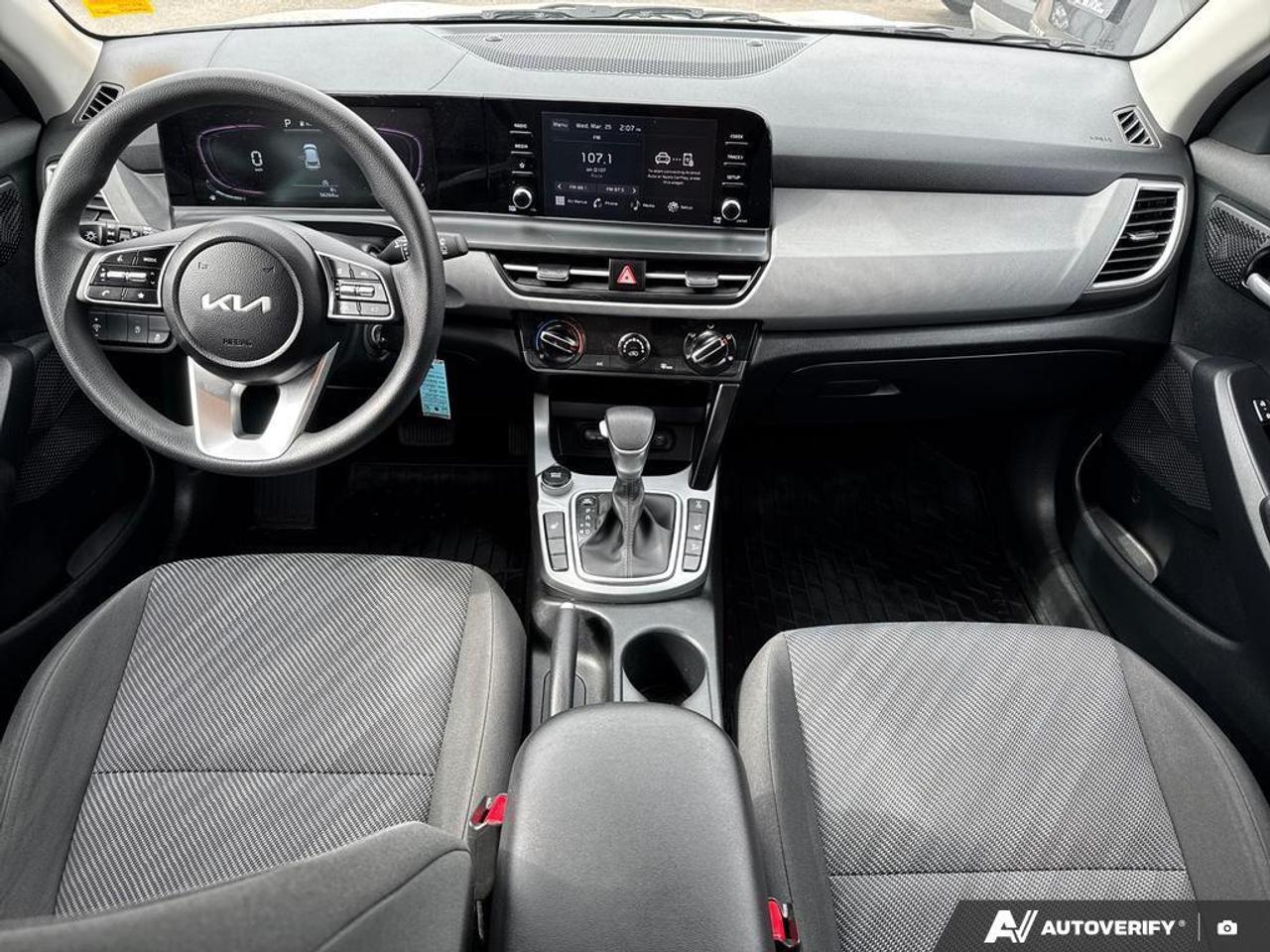 2024 Kia Seltos LX BACKUP CAM   BLUETOOTH   HEATED SEATS   LANE AS Photo