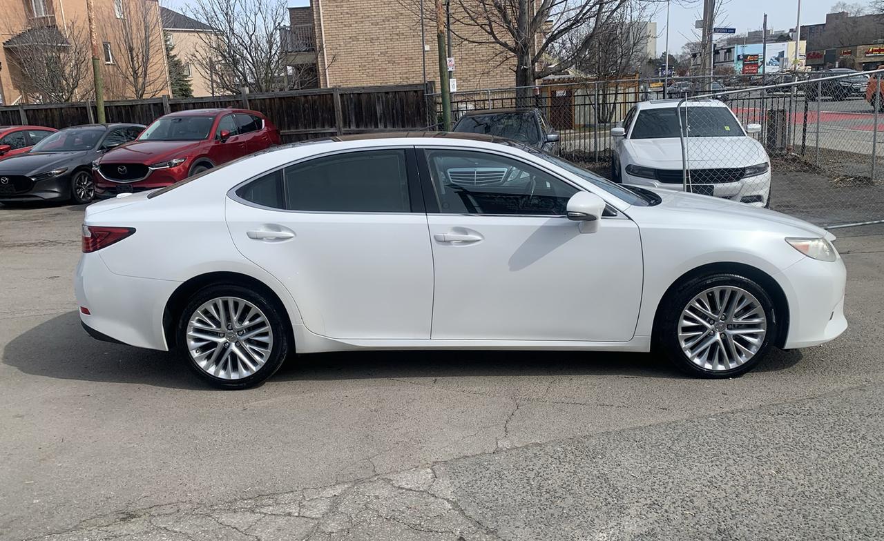 2013 Lexus ES 350 PREMIUM/ LEATHER /PANO ROOF/NAVI/ REAR CAM / AC / Photo