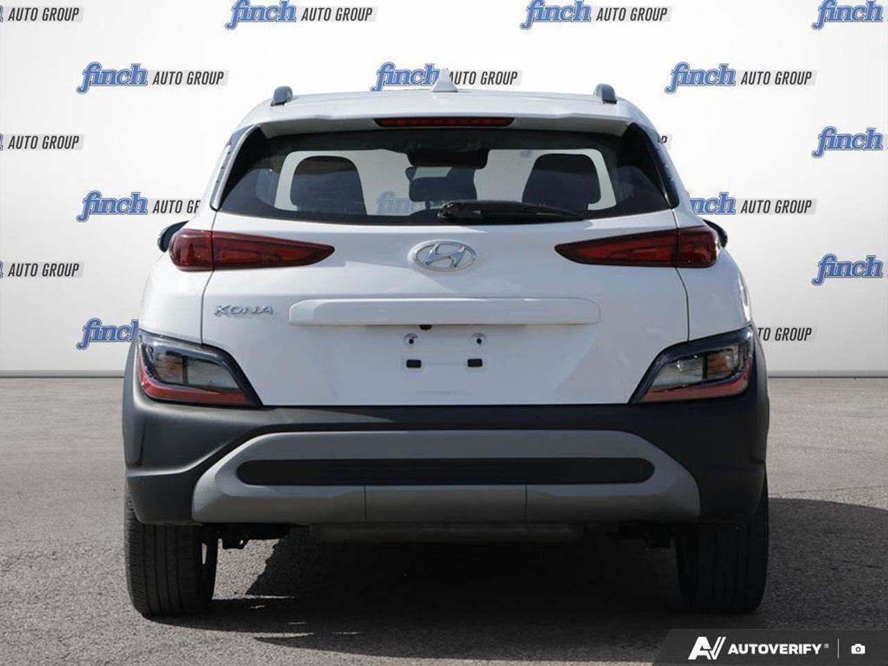 2022 Hyundai KONA 2.0L Essential 4dr All-Wheel Drive Photo4