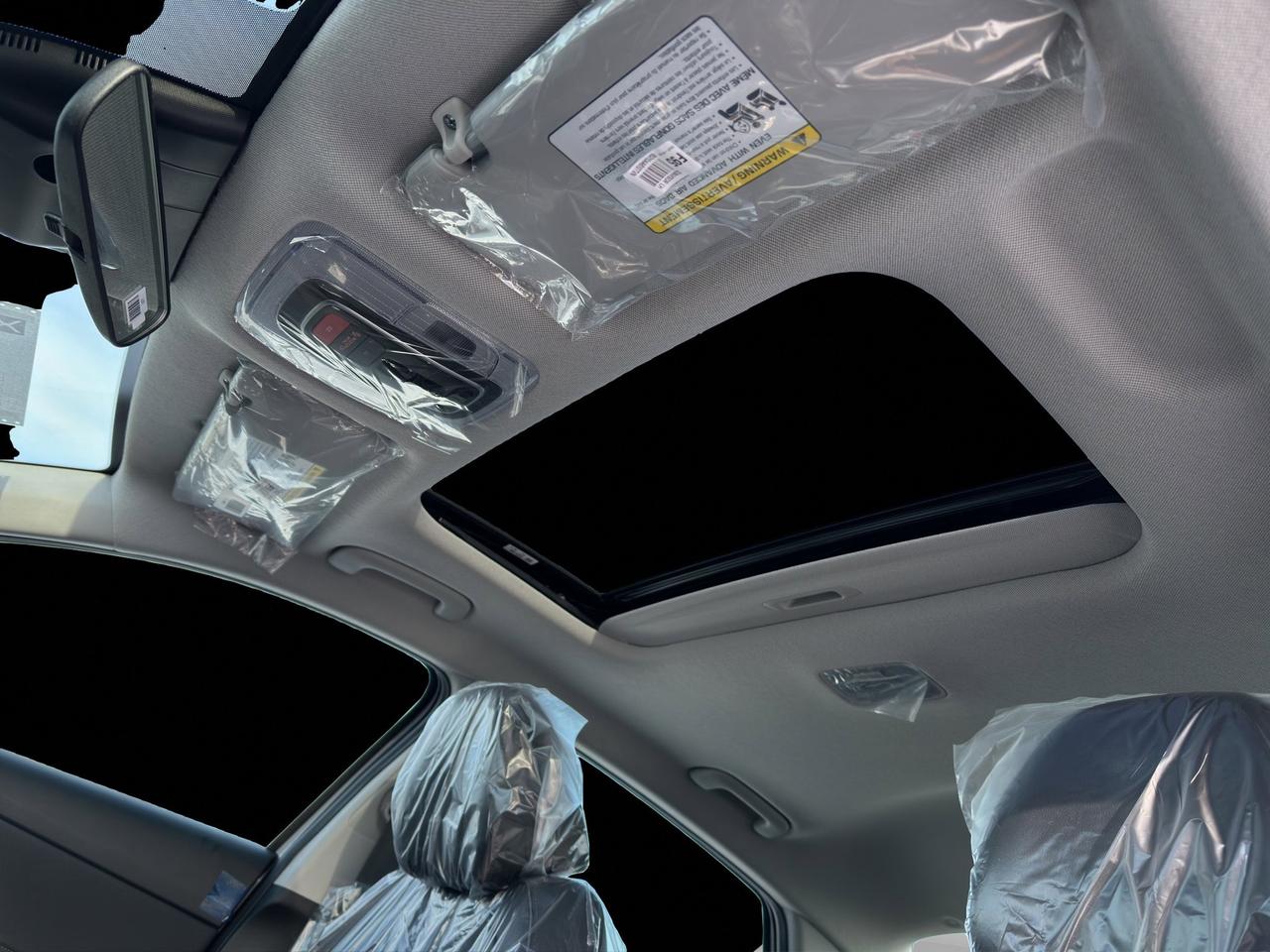 2026 Hyundai Elantra Hybrid Luxury Photo