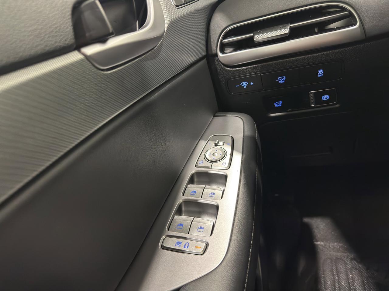 2023 Hyundai PALISADE Urban | Heated Seats | Reverse Cam Photo