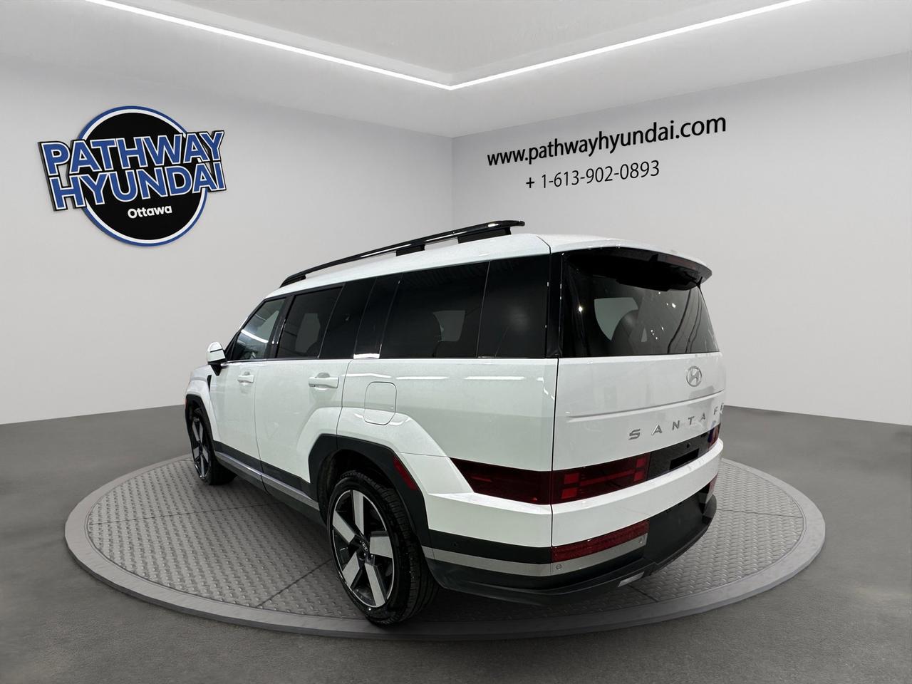 2025 Hyundai Santa Fe Luxury | Reverse Cam | Heated Seats Photo