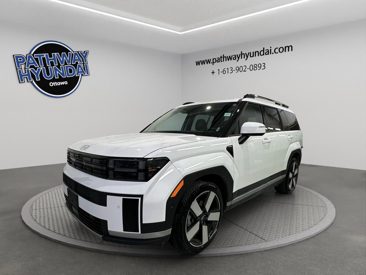 2025 Hyundai Santa Fe Luxury | Reverse Cam | Heated Seats Photo