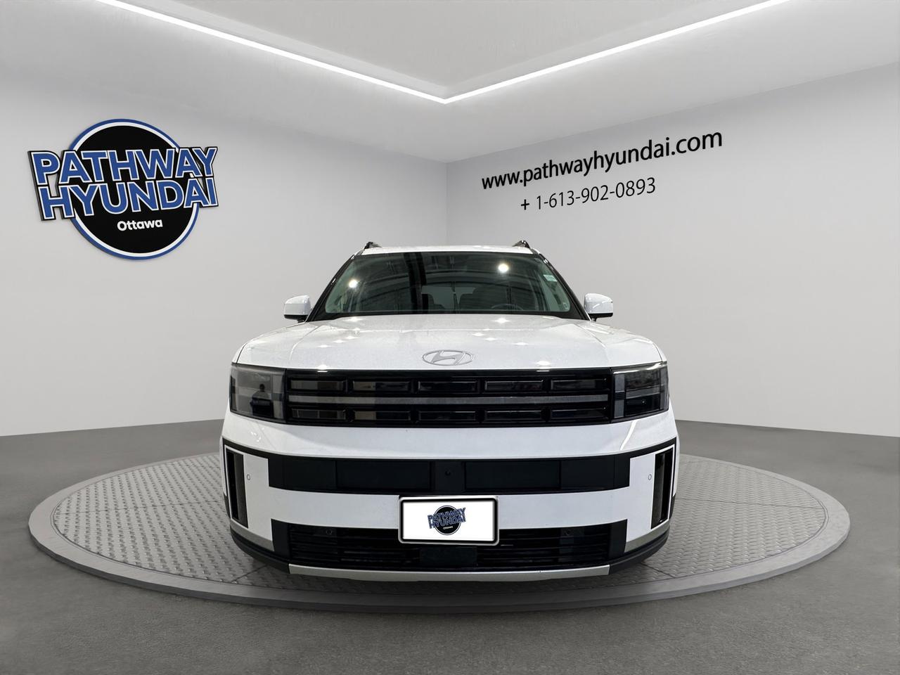 2025 Hyundai Santa Fe Luxury | Reverse Cam | Heated Seats Photo