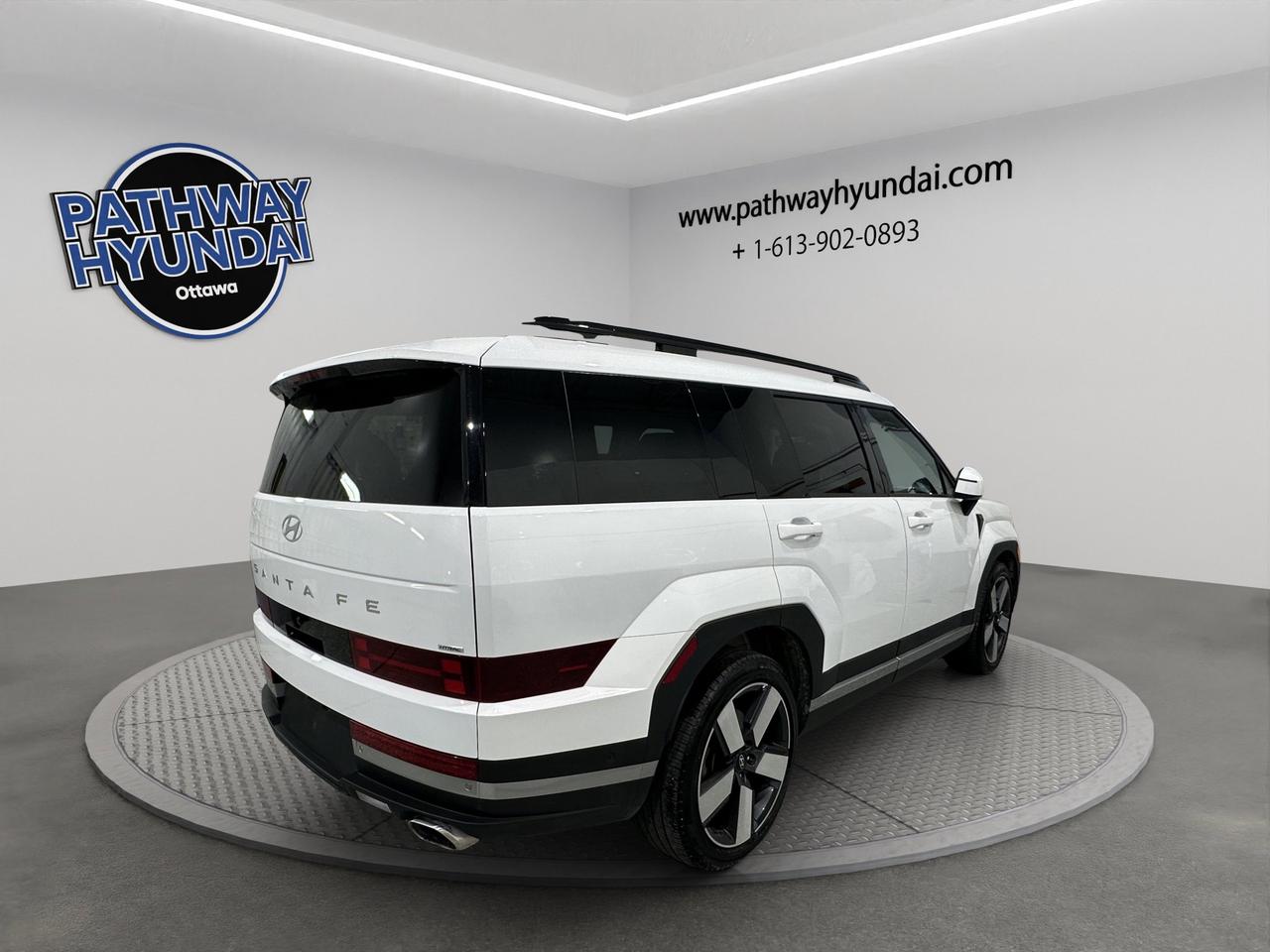 2025 Hyundai Santa Fe Luxury | Reverse Cam | Heated Seats Photo