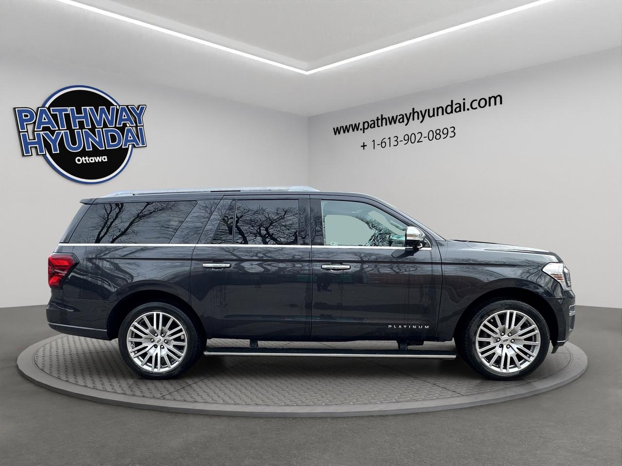 2022 Ford Expedition Platinum Max | Reverse Cam | Heated Seats Photo