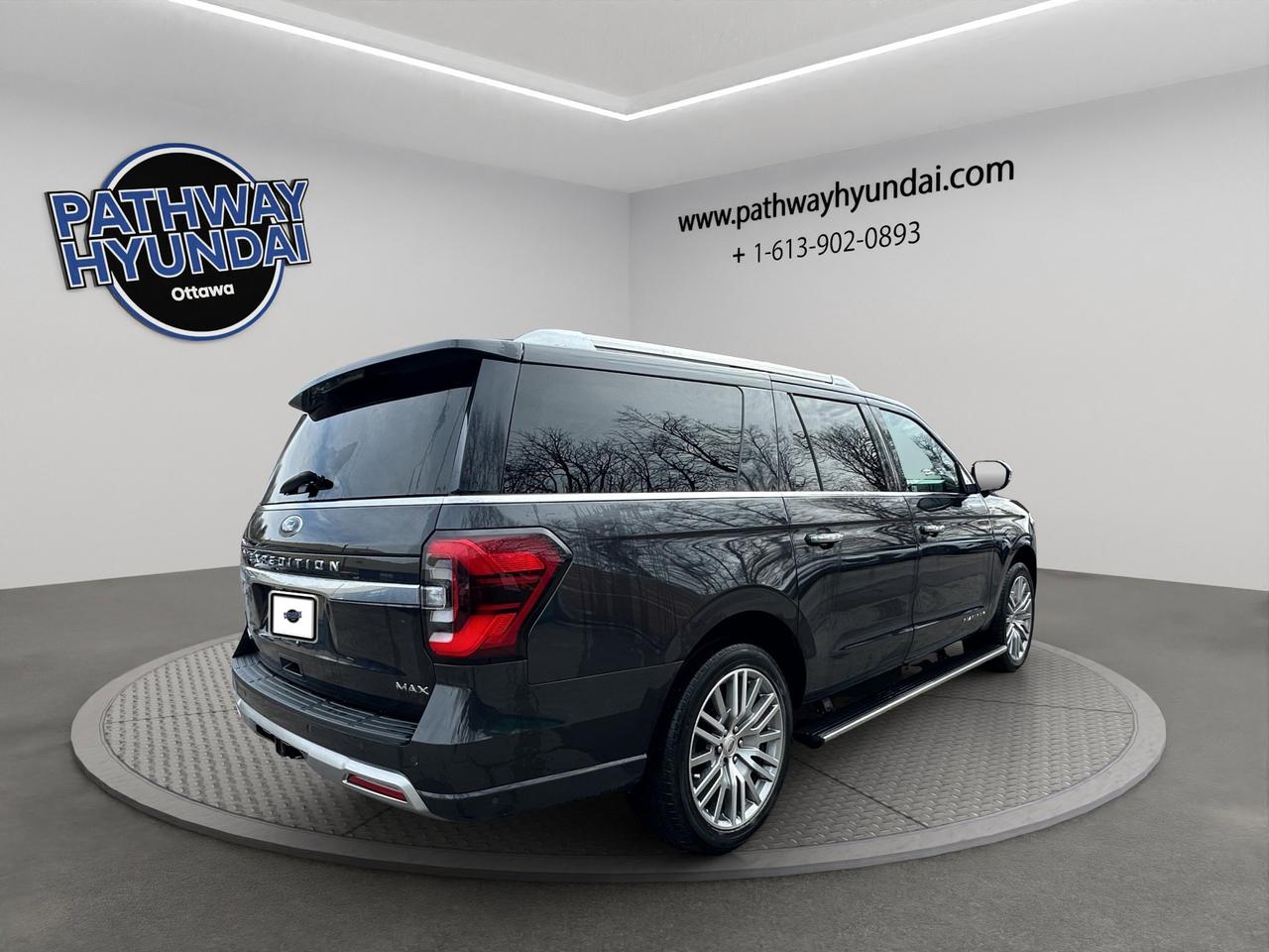 2022 Ford Expedition Platinum Max | Reverse Cam | Heated Seats Photo