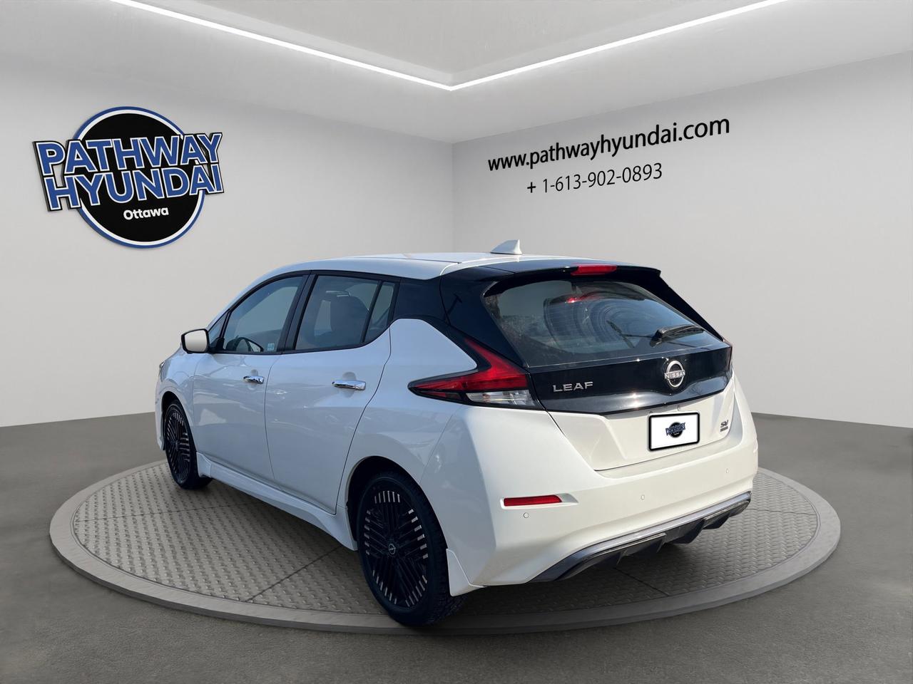 2023 Nissan Leaf SV PLUS | Reverse Cam | Heated Seats Photo