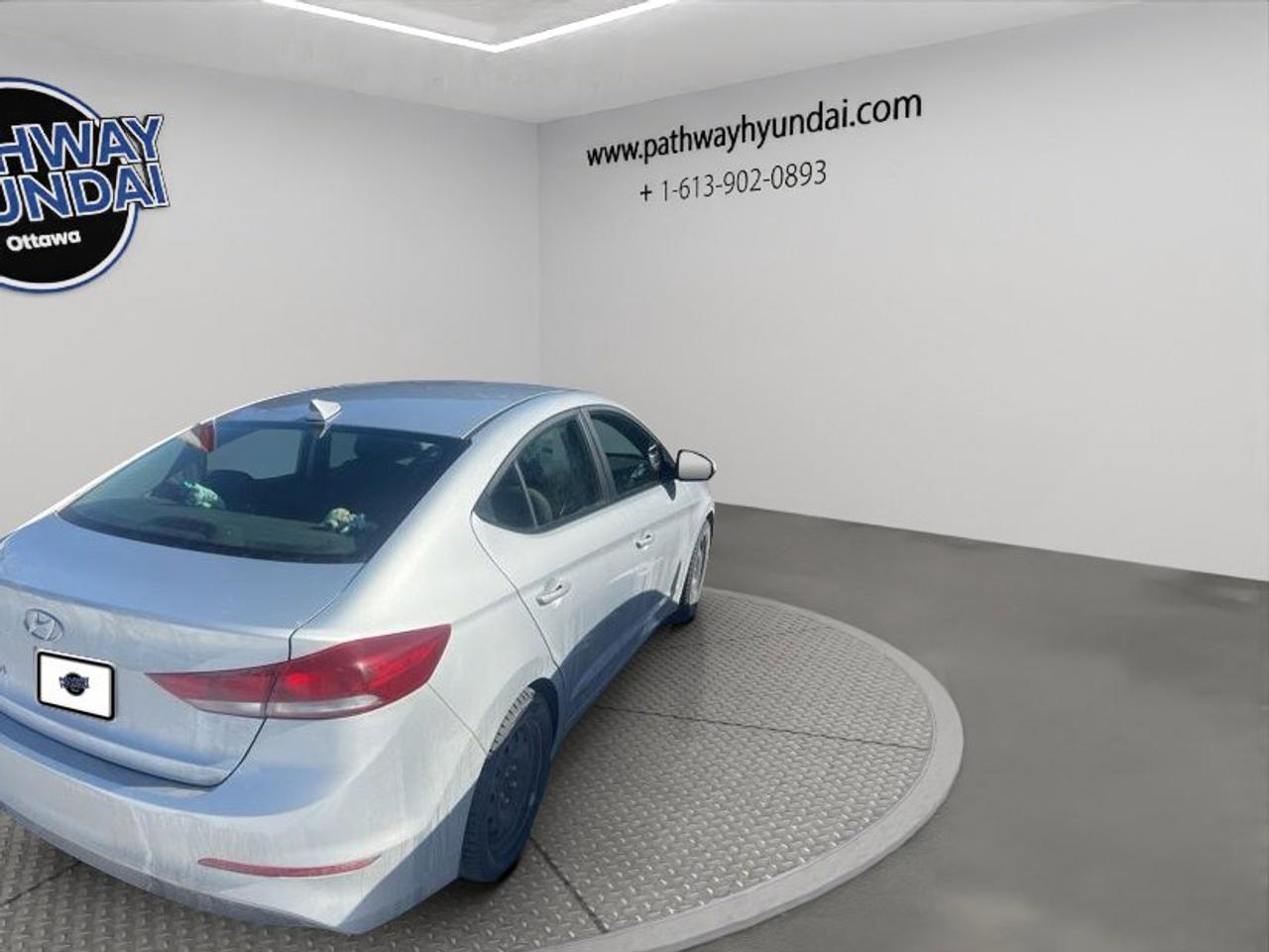 2017 Hyundai Elantra GL Photo