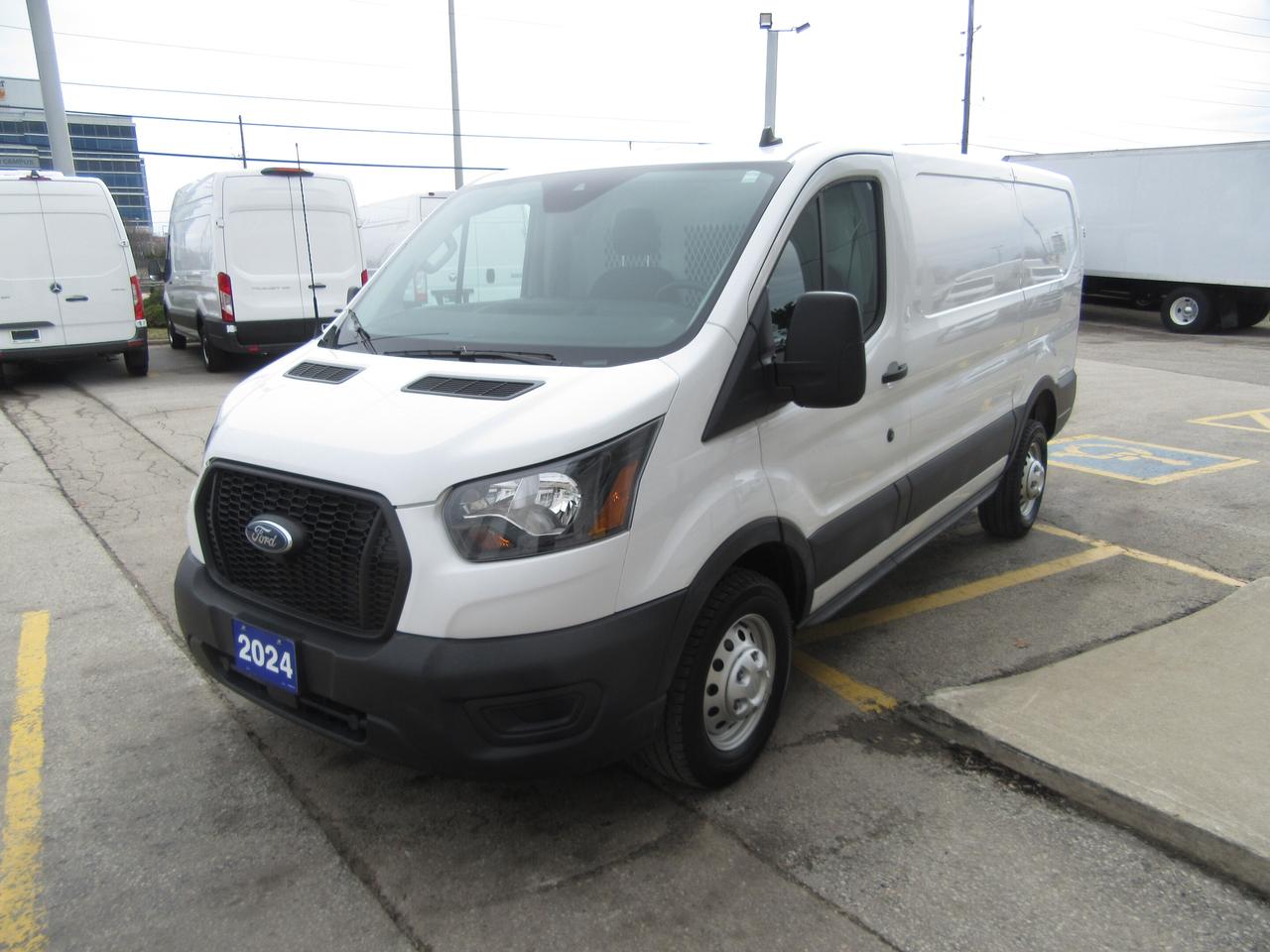 2024 Ford Transit T-150 CARGO VAN ALL WHEEL DRIVE Photo