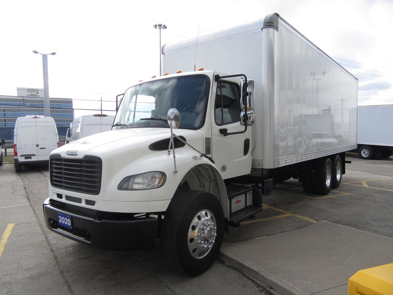 2020 Freightliner M2-106 DIESEL TANDEM AXLE WITH 26FT BOX Photo