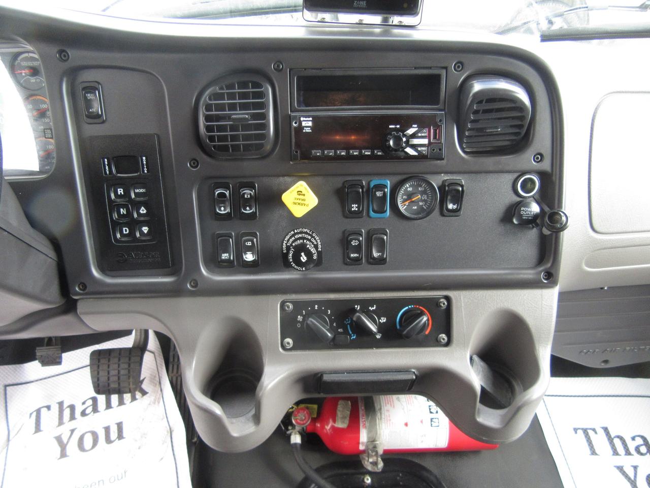 2020 Freightliner M2-106 DIESEL TANDEM AXLE WITH 26FT BOX Photo