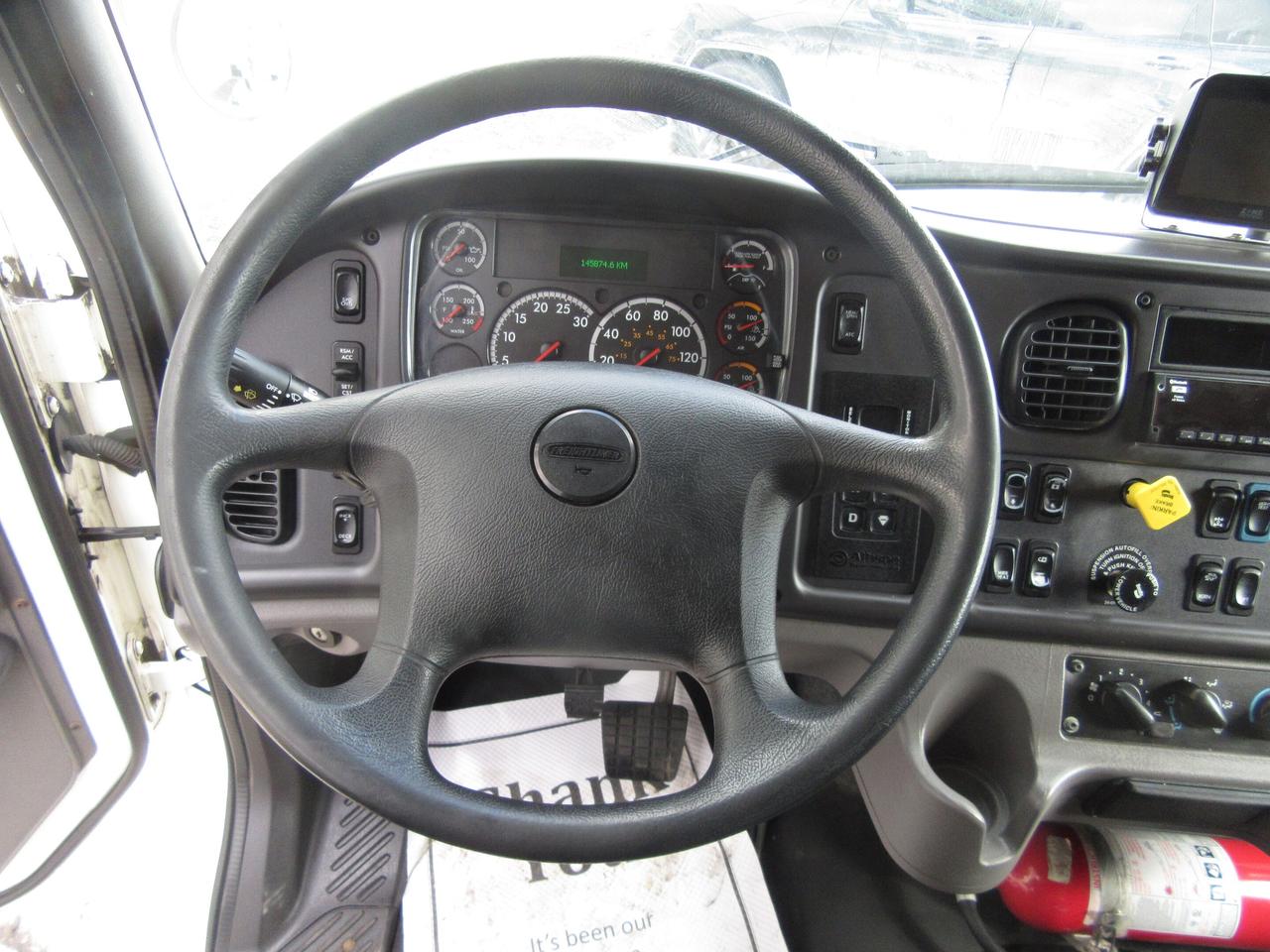 2020 Freightliner M2-106 DIESEL TANDEM AXLE WITH 26FT BOX Photo