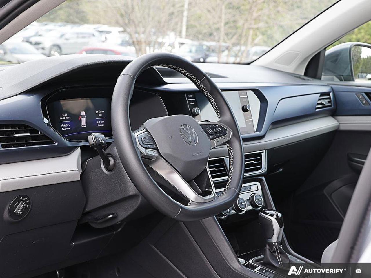 2024 Volkswagen Taos  Photo