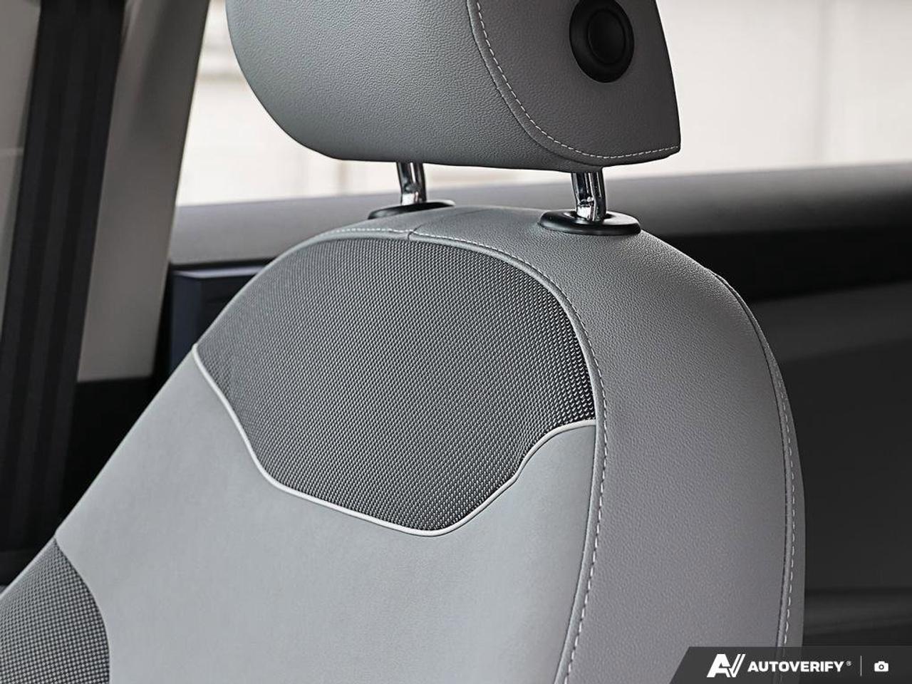 2024 Volkswagen Taos  Photo