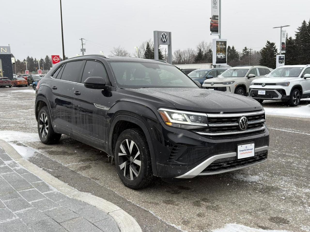 2021 Volkswagen Atlas Cross Sport  Photo