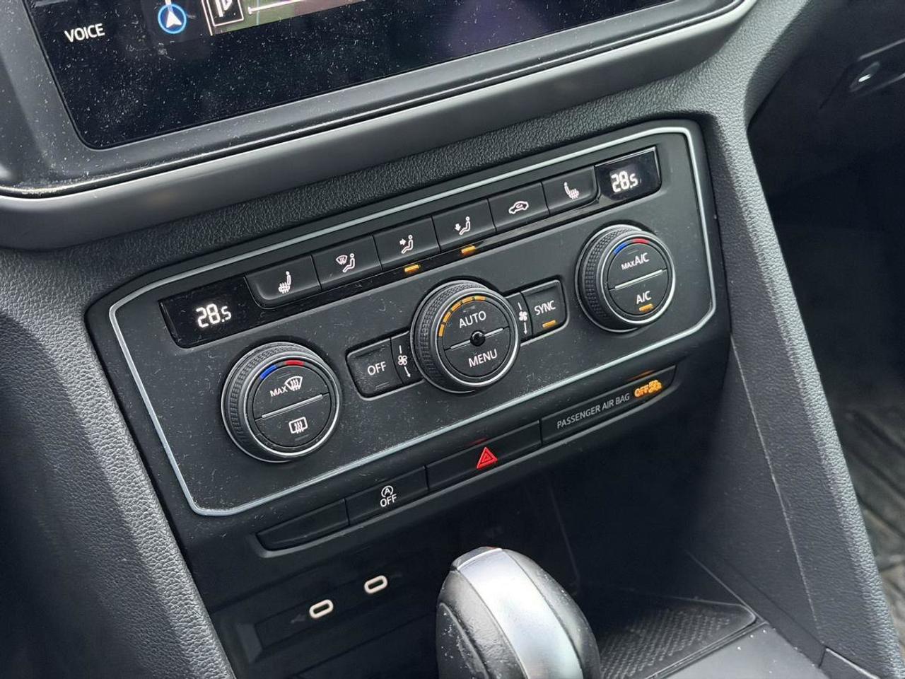 2021 Volkswagen Atlas Cross Sport  Photo