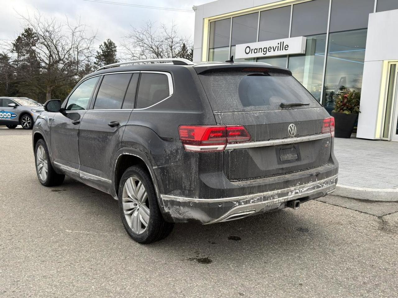 2019 Volkswagen Atlas  Photo3