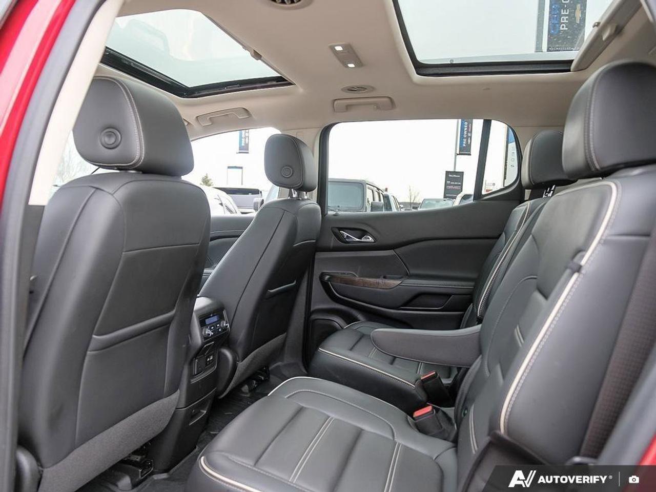 2022 GMC Acadia DenaliDENALI, 3.6L V6, AWD, ALLOYS, LEATHER, BOSE, Photo