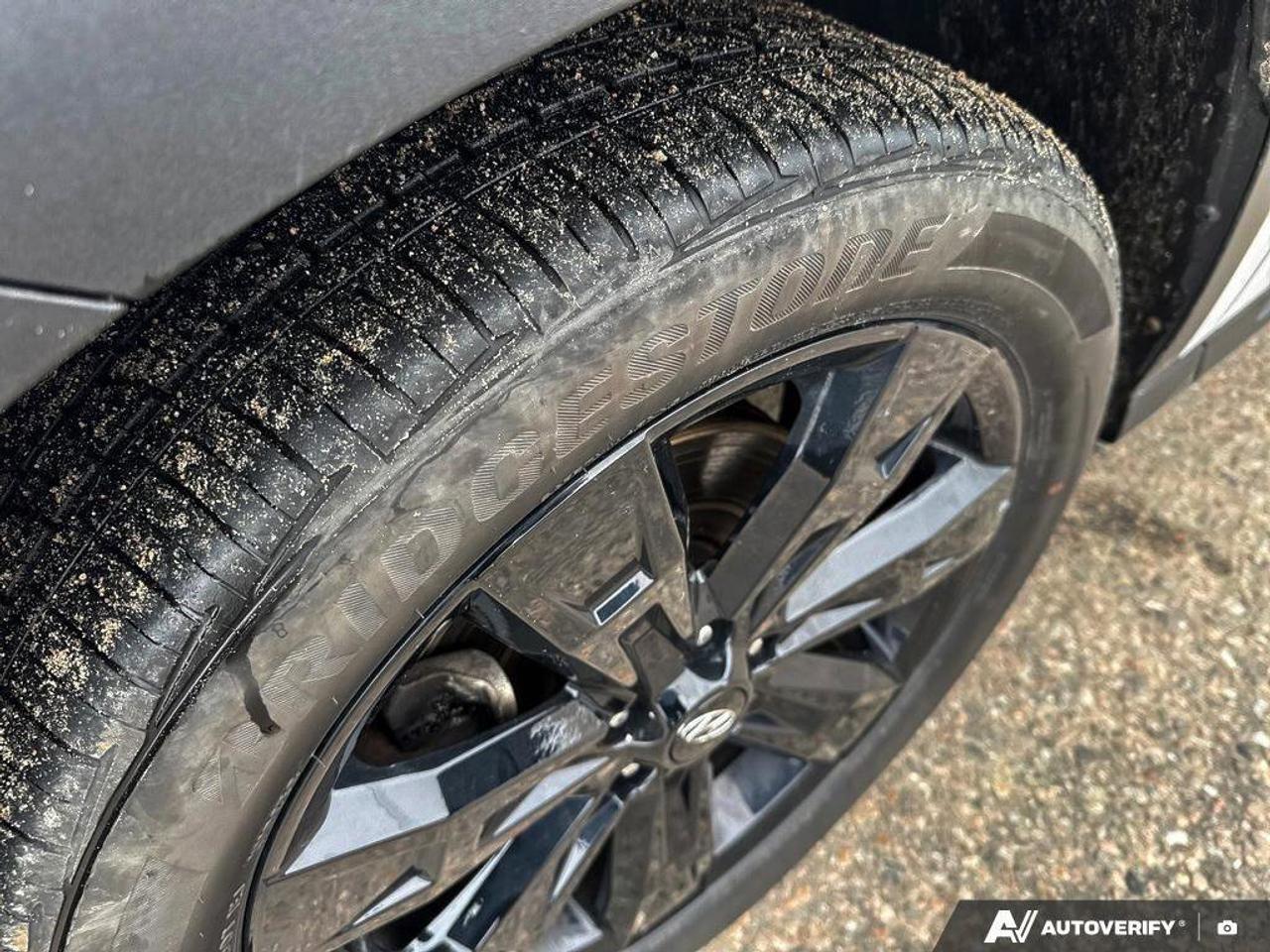 2025 Hyundai PALISADE UrbanCertified Pre-Owned   Heated + Vented Seats Photo