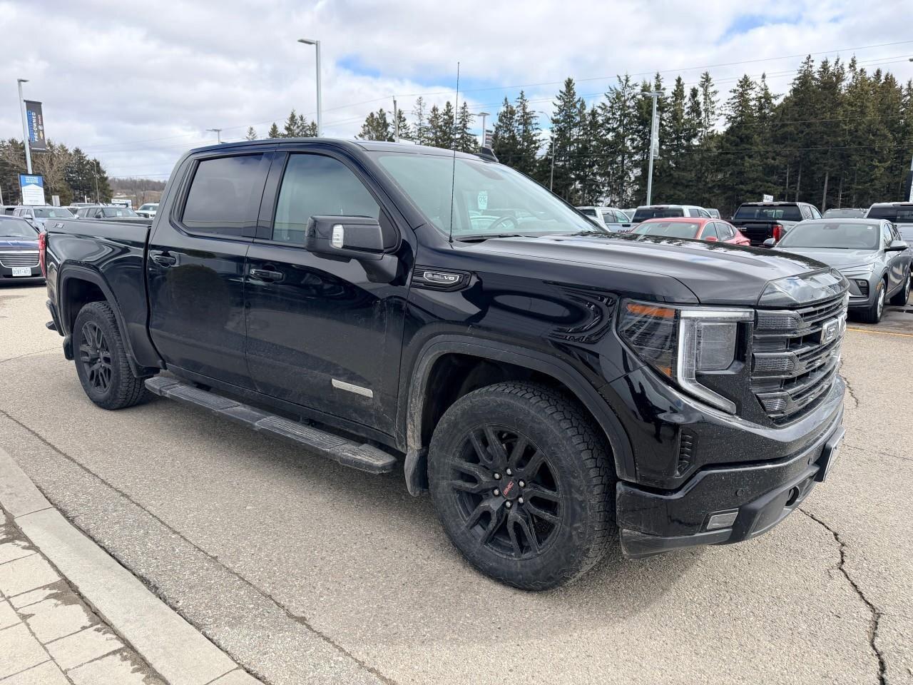 2024 GMC Sierra 1500 ElevationELEVATION, 5.3L V8, 4X4, ALLOYS, LEATHER, Photo
