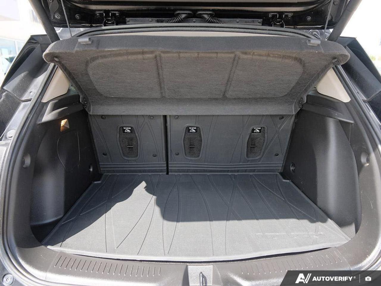 2021 Buick Encore GX SelectSELECT, 1.3L 3-CYLINDER, AWD. ALLOYS, 1-OWNE Photo