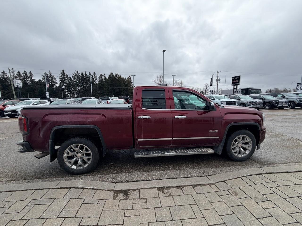 2016 GMC Sierra 1500 SLESLE, 5.3L V8, 4X4,  ALLOYS, 1-OWNER, MACMASTER Photo