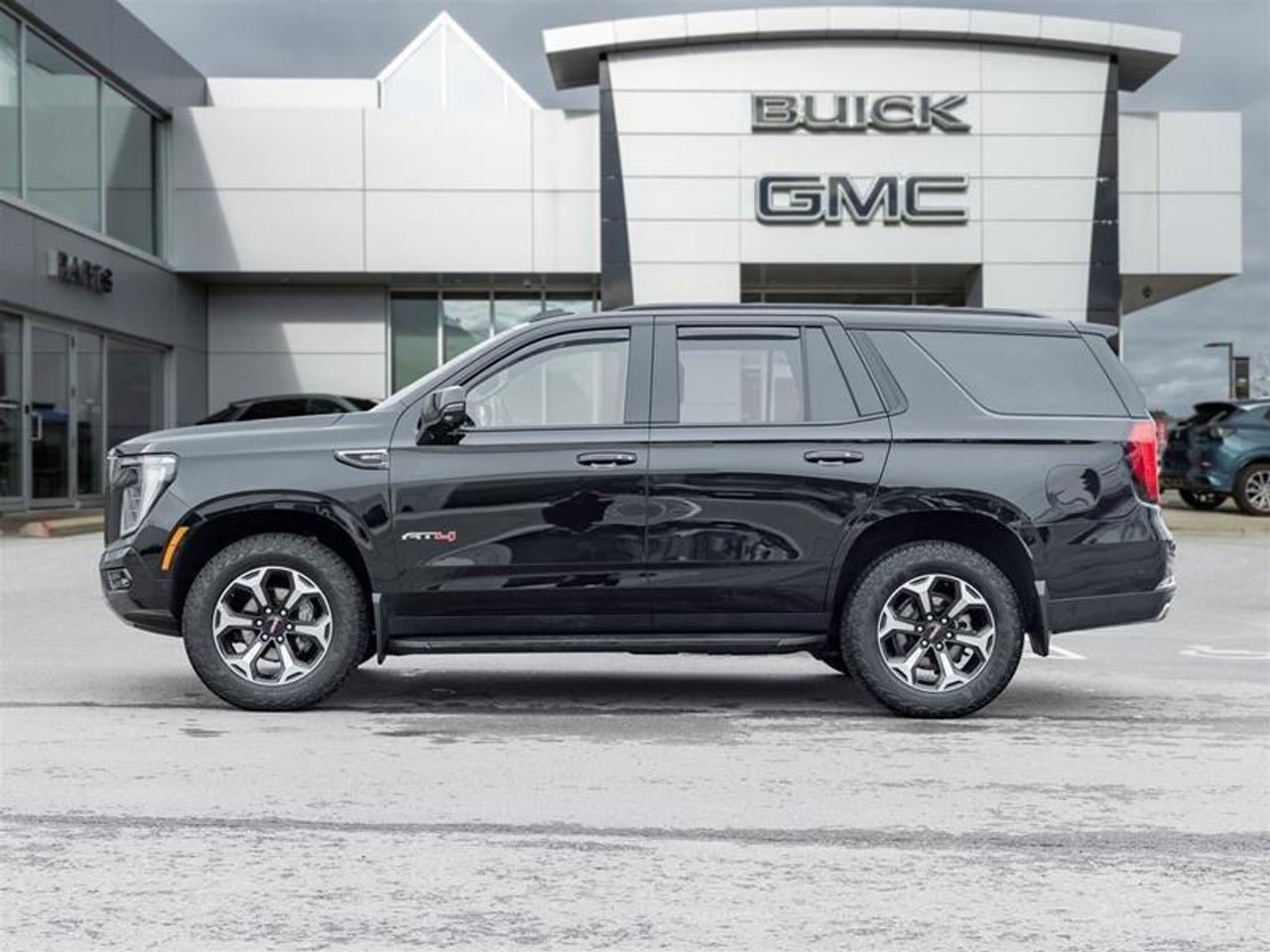 2025 GMC Yukon AT4 4dr 4x4 Photo