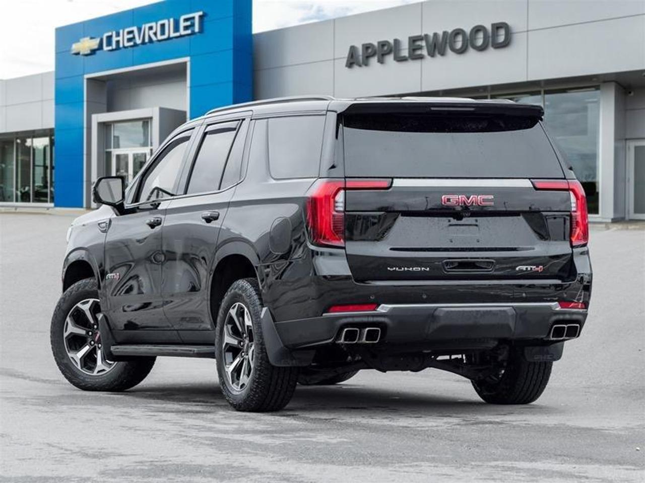 2025 GMC Yukon AT4 4dr 4x4 Photo