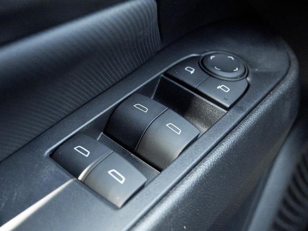 2026 Chevrolet Equinox EV LT 4dr Photo