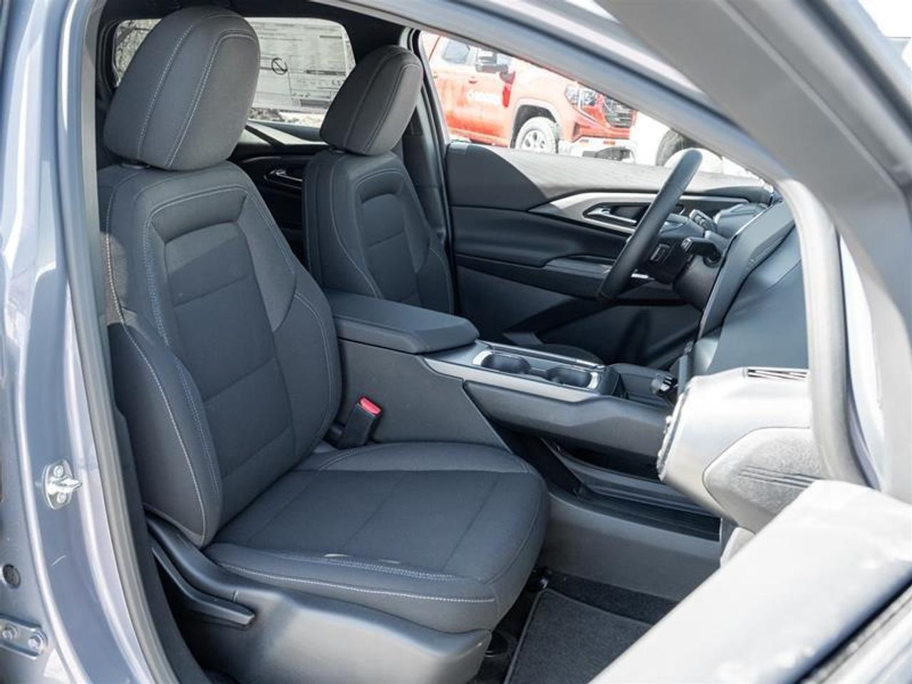 2026 Chevrolet Equinox EV LT 4dr Photo