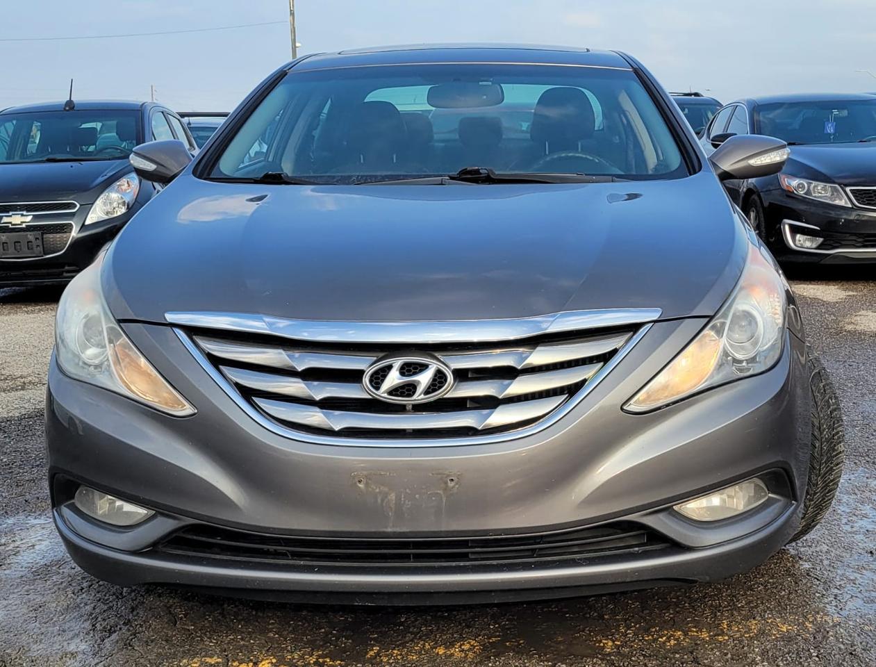 2011 Hyundai Sonata LIMITED Photo2