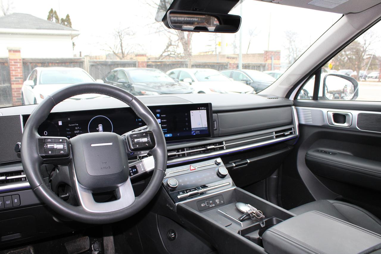 2025 Hyundai Santa Fe Luxury Photo