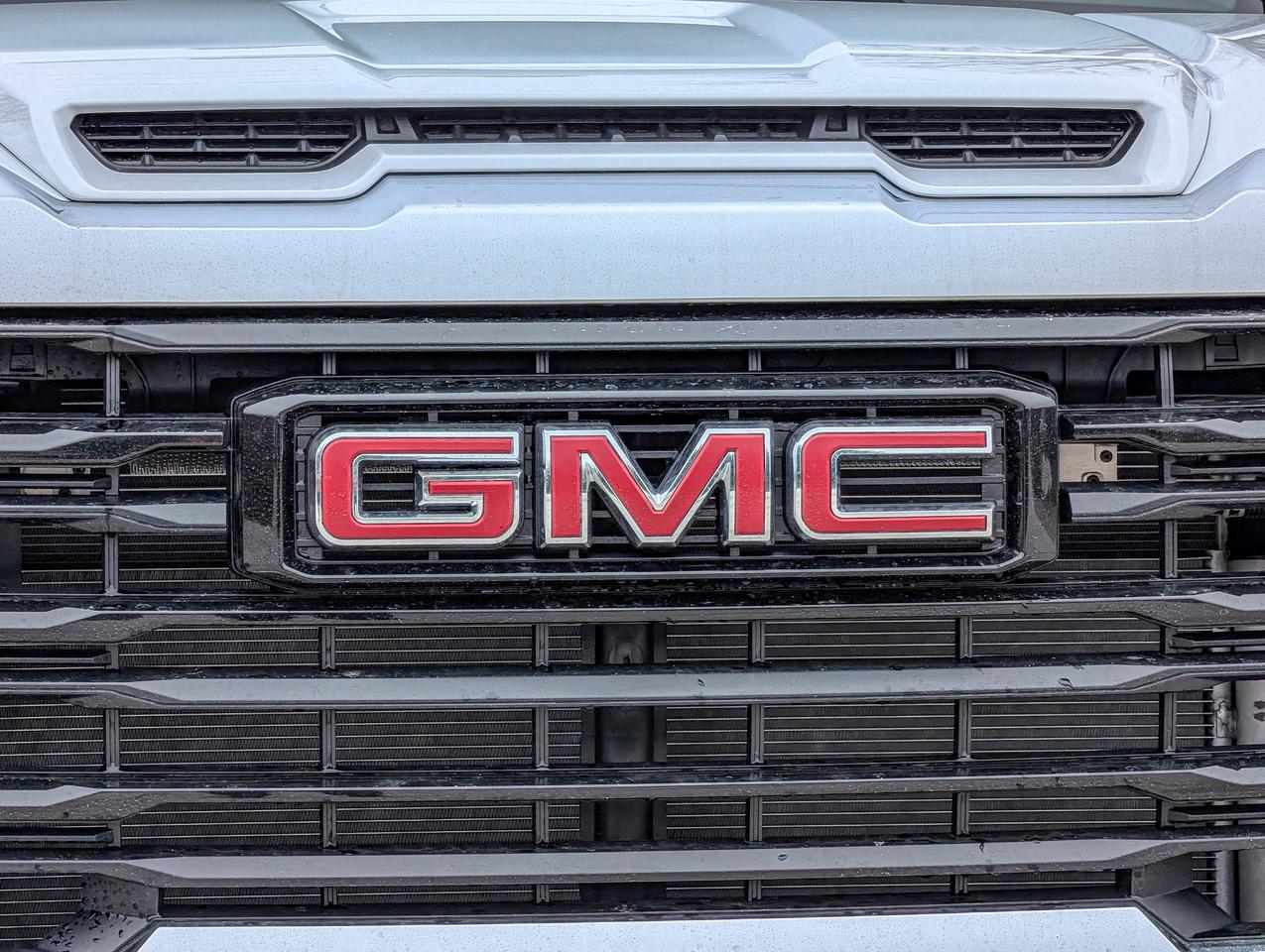 2026 GMC SIERRA 2500HD Pro Photo