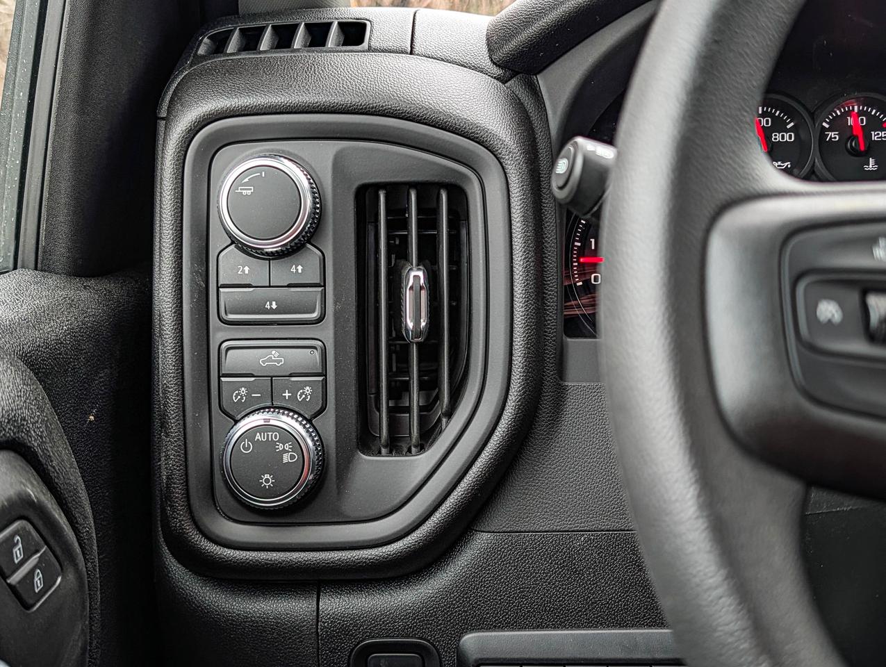2026 GMC SIERRA 2500HD Pro Photo