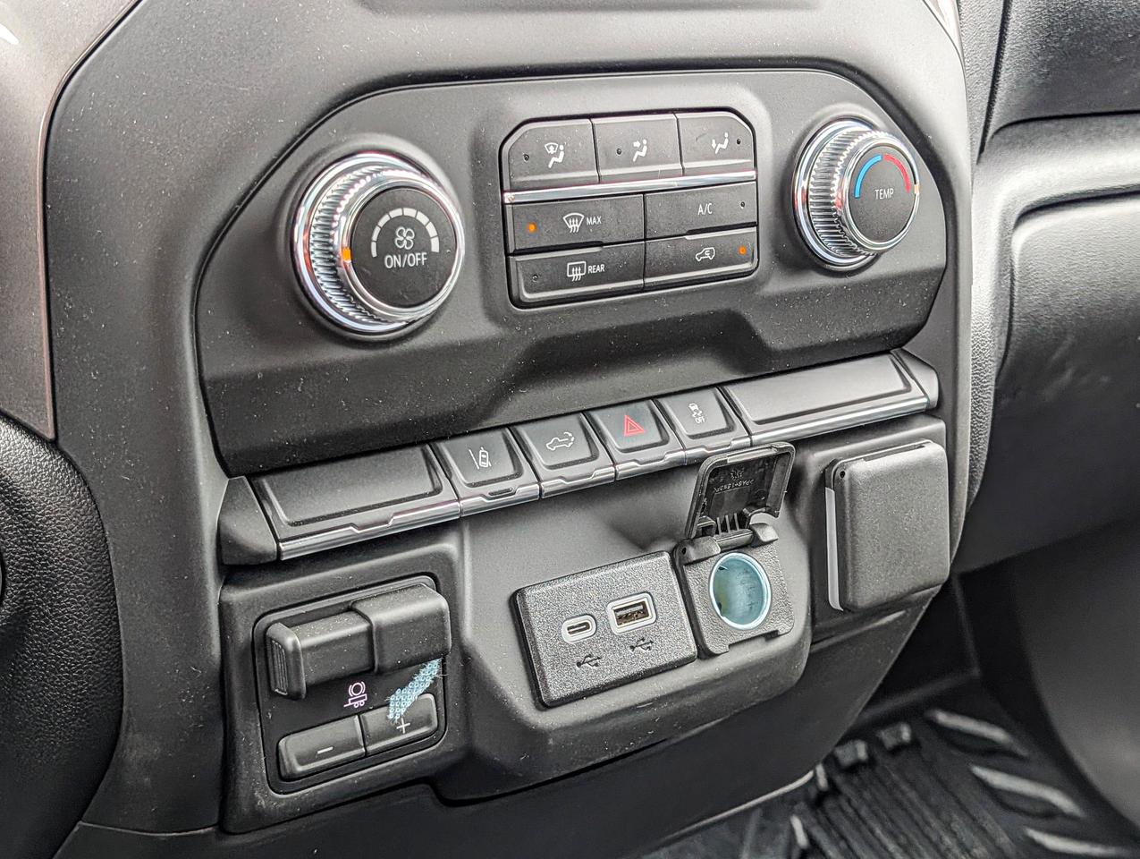 2026 GMC SIERRA 2500HD Pro Photo