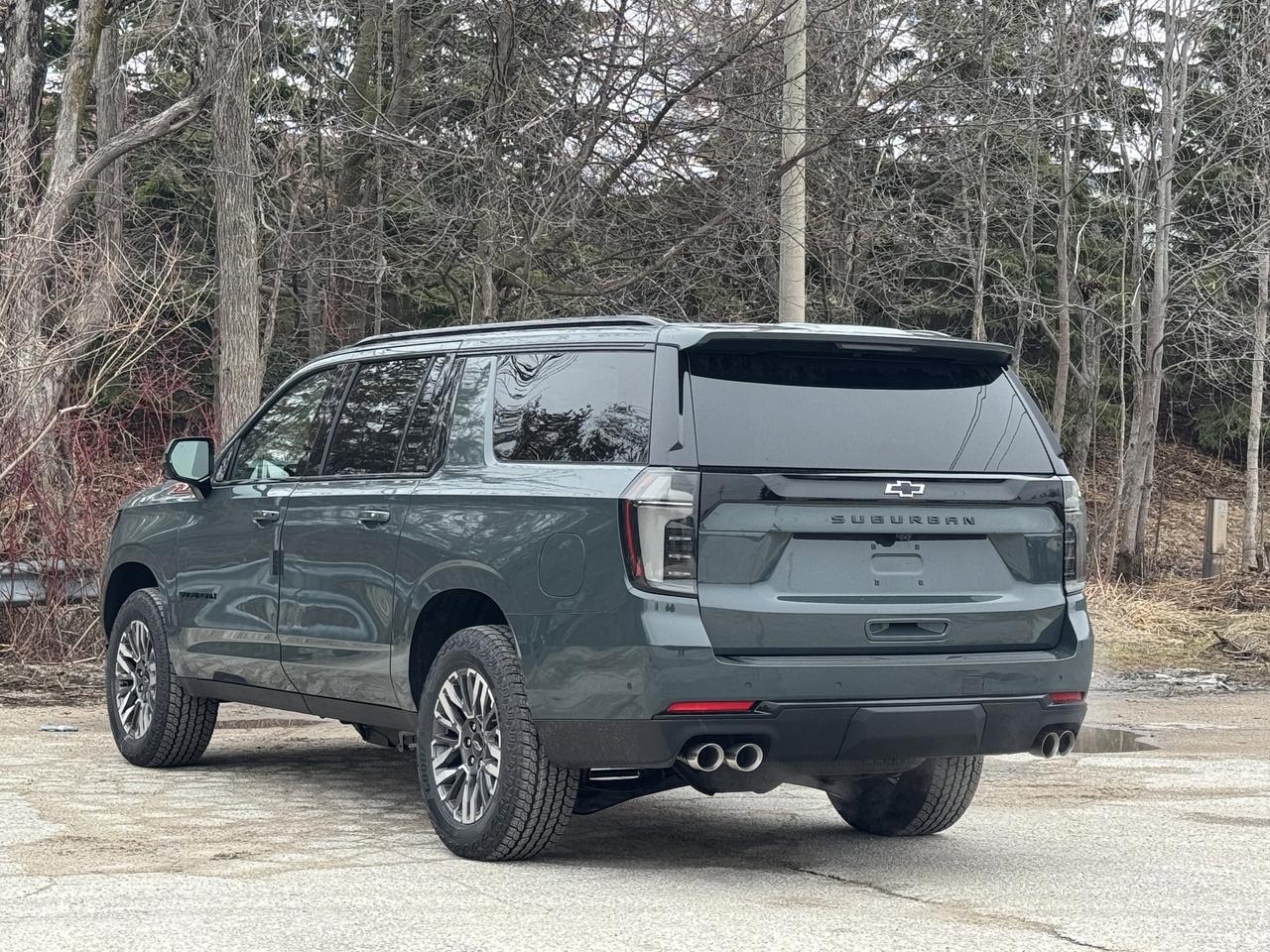 2026 Chevrolet Suburban Z71 Photo