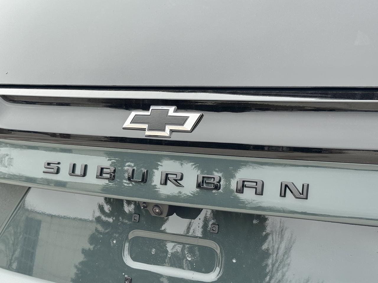 2026 Chevrolet Suburban Z71 Photo