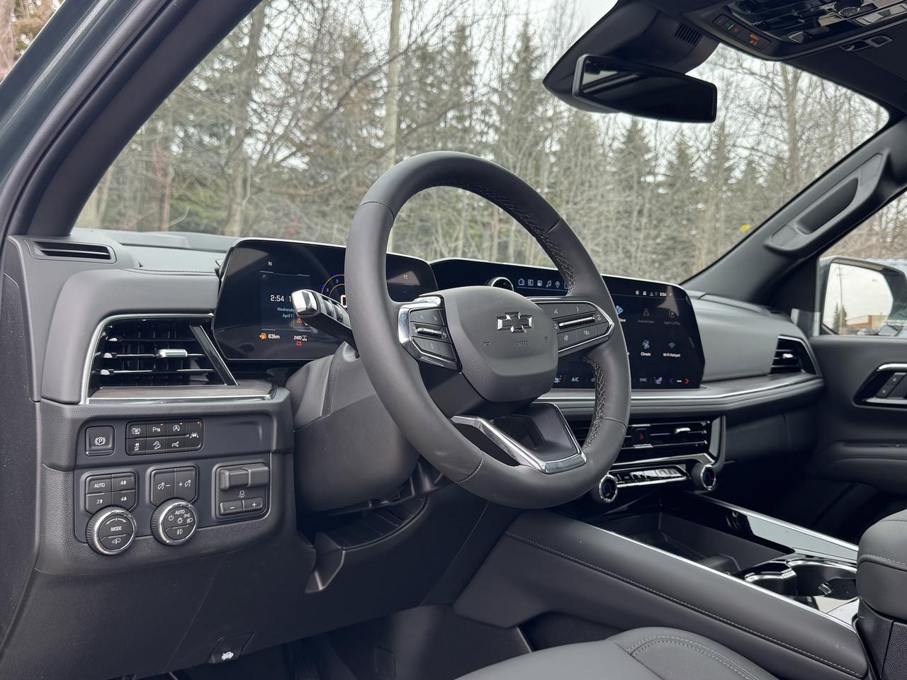 2026 Chevrolet Suburban Z71 Photo