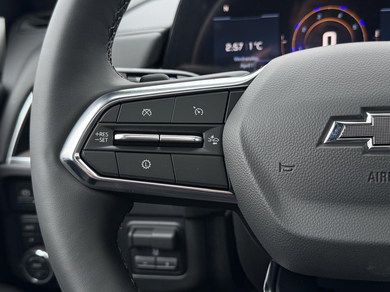 2026 Chevrolet Suburban Z71 Photo