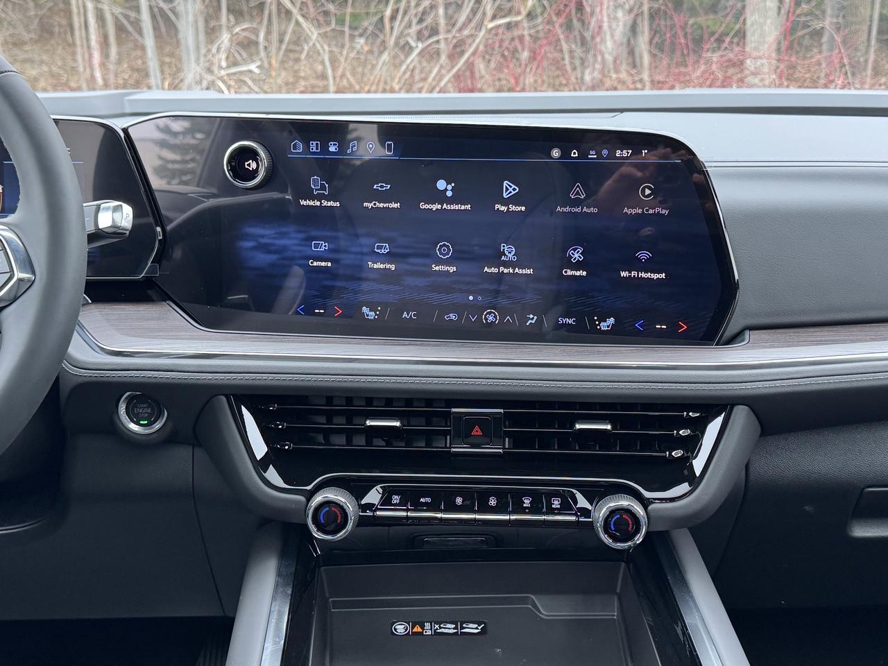 2026 Chevrolet Suburban Z71 Photo