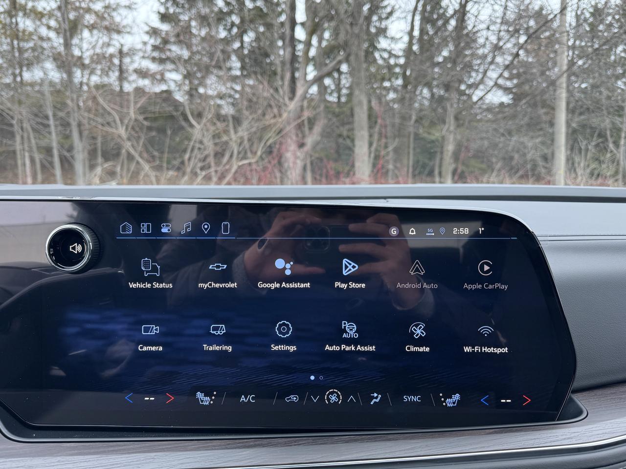 2026 Chevrolet Suburban Z71 Photo